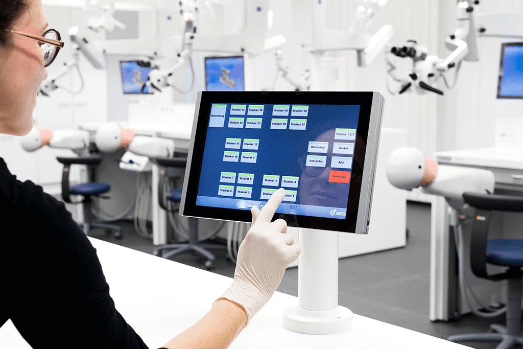 Dentsply Sirona Bensheim Dental Showroom Touchscreen